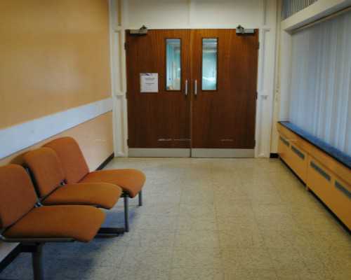 胚胎移植一次大概多少钱_做胚胎移植手术需要多少钱